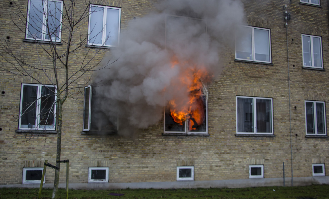 Brand i bolig. Fotograf: Bjørn Nielsen