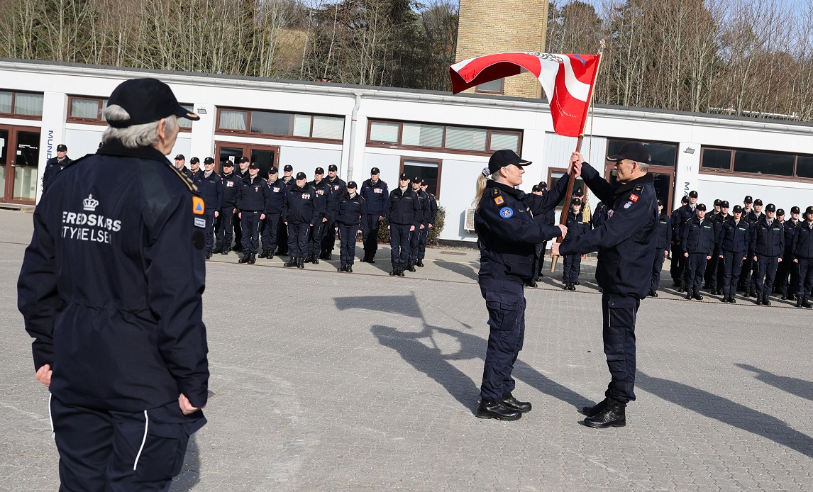 Kommandooverdragelse ved BRSS. Karen Bak Aastrup overtager kommandoen.