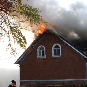 brand i hus